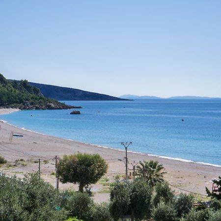 Himara Royal Hotel Buitenkant foto