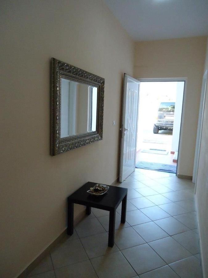 Himara Royal Hotel Buitenkant foto