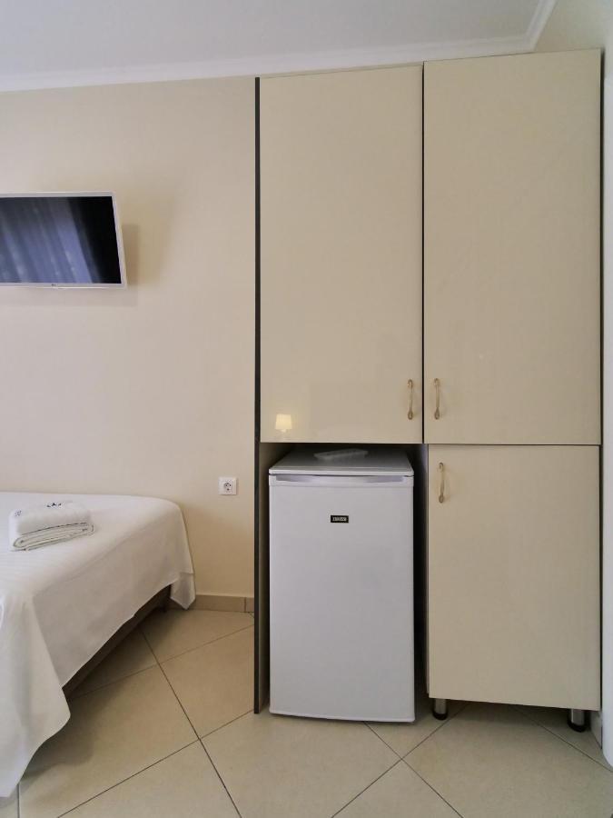 Himara Royal Hotel Buitenkant foto