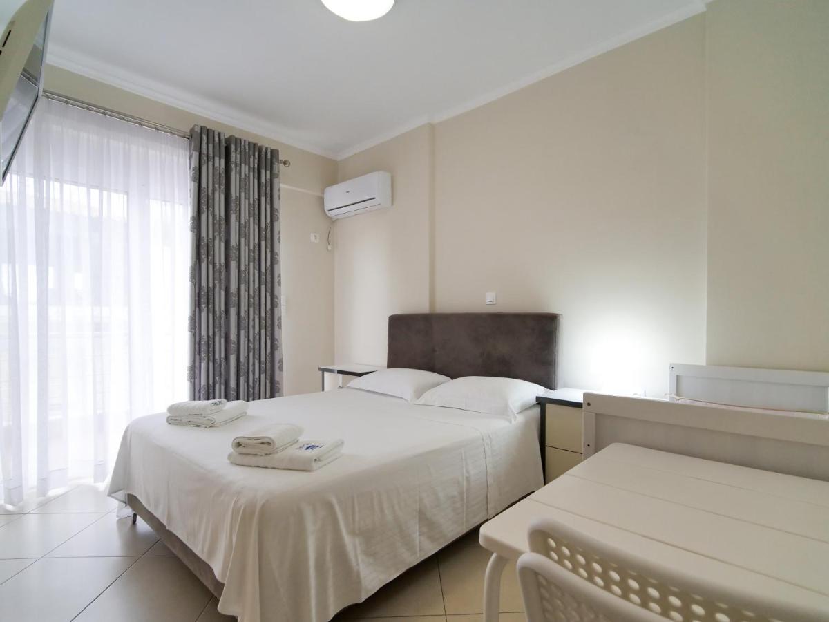 Himara Royal Hotel Buitenkant foto