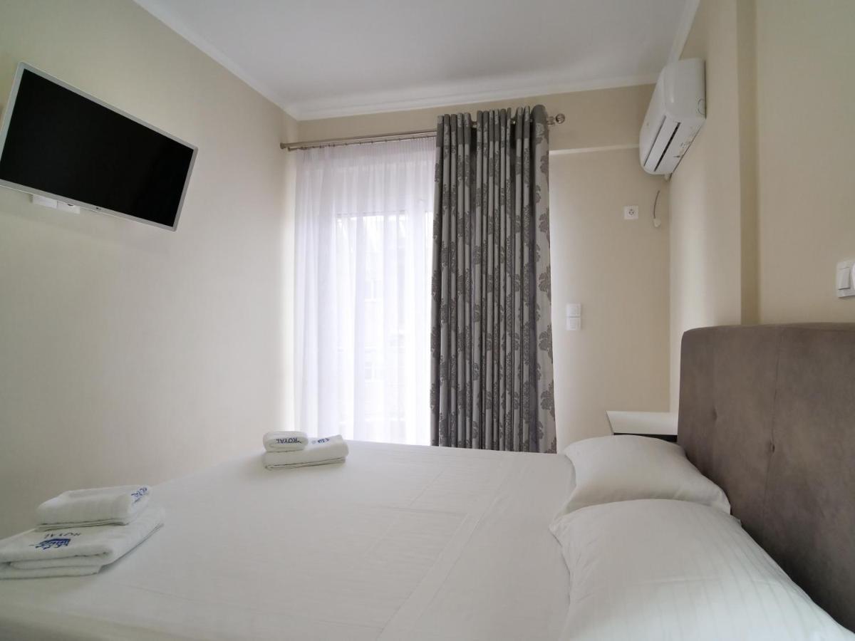 Himara Royal Hotel Buitenkant foto