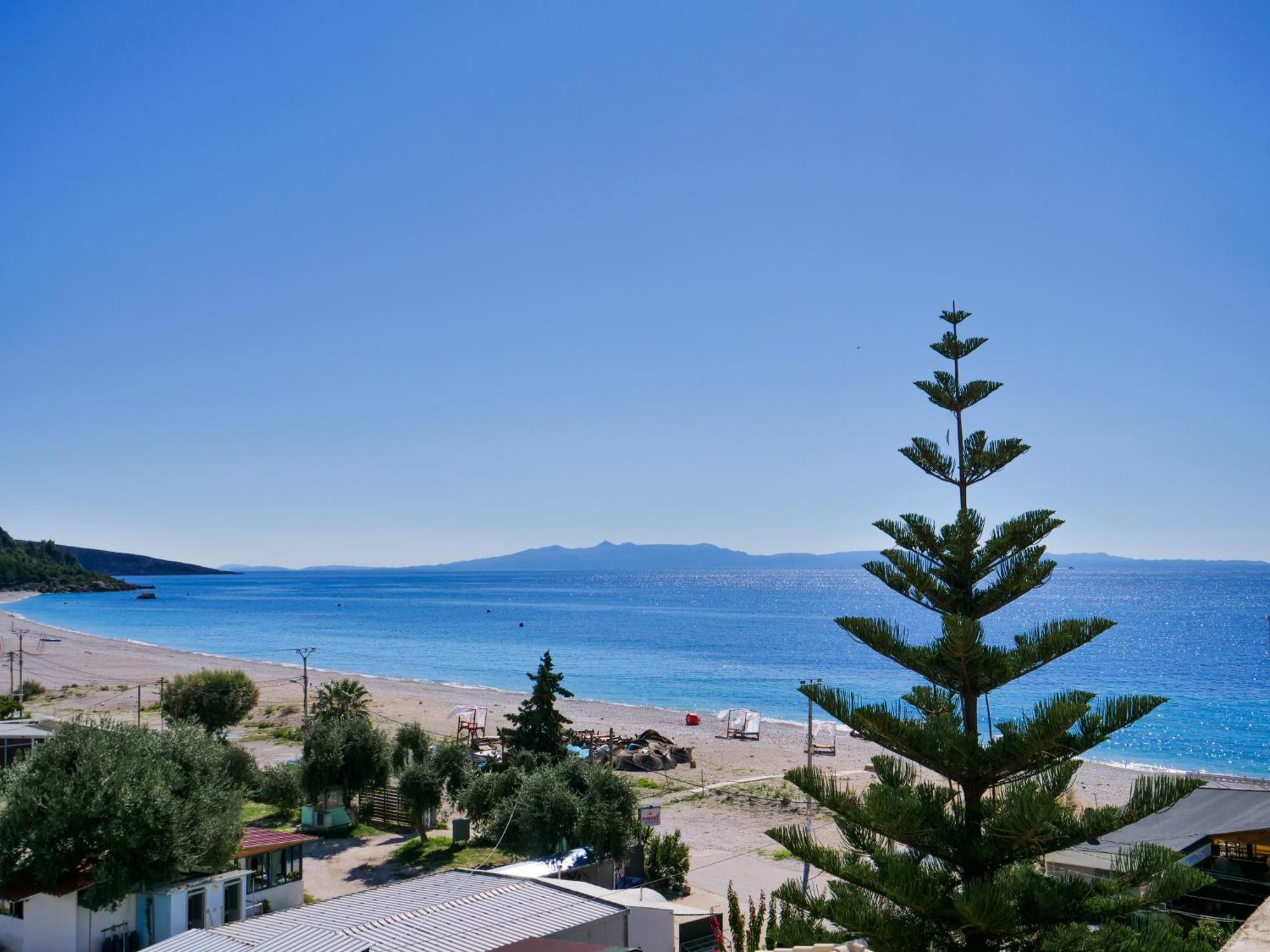 Himara Royal Hotel Buitenkant foto